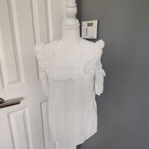 BCBGeneration White Ruffle Sleeve Blouse